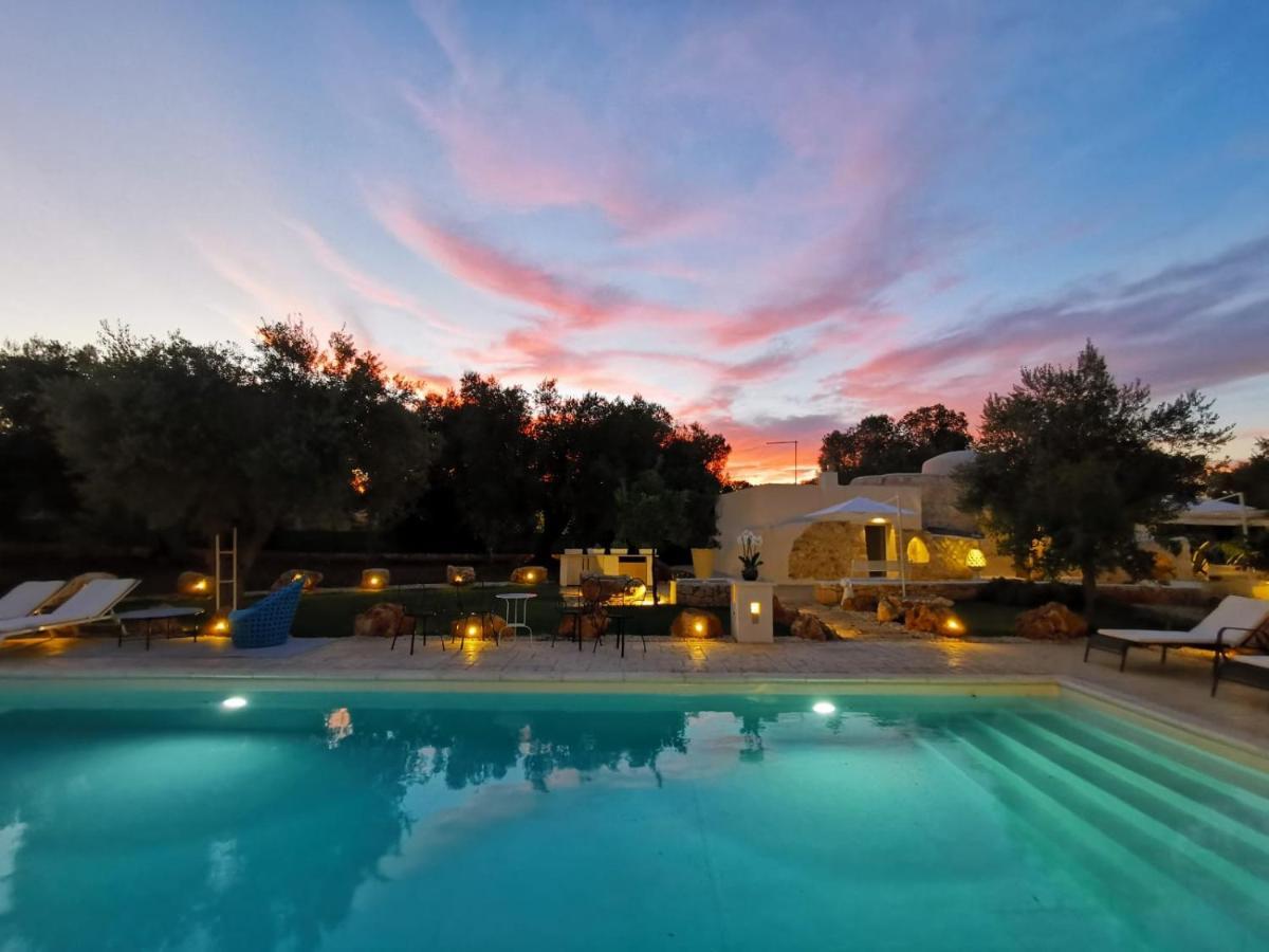 Trulli Moonlight Bed & Breakfast Ostuni Eksteriør bilde