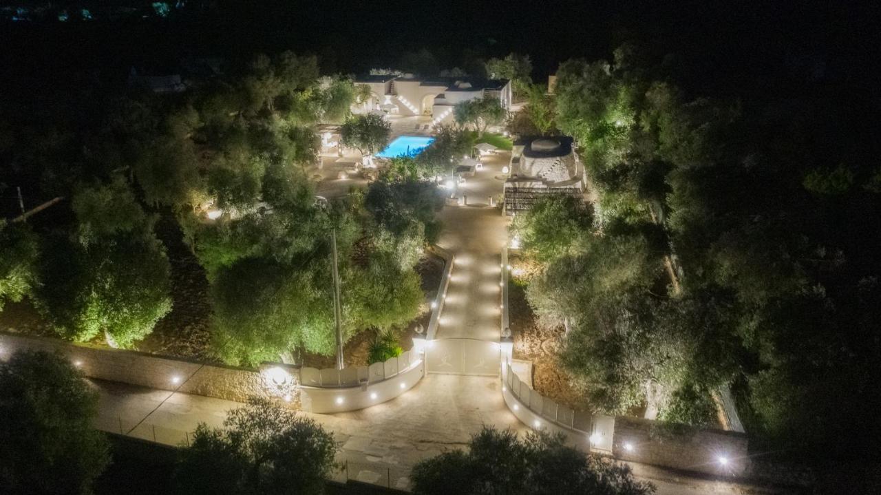 Trulli Moonlight Bed & Breakfast Ostuni Eksteriør bilde