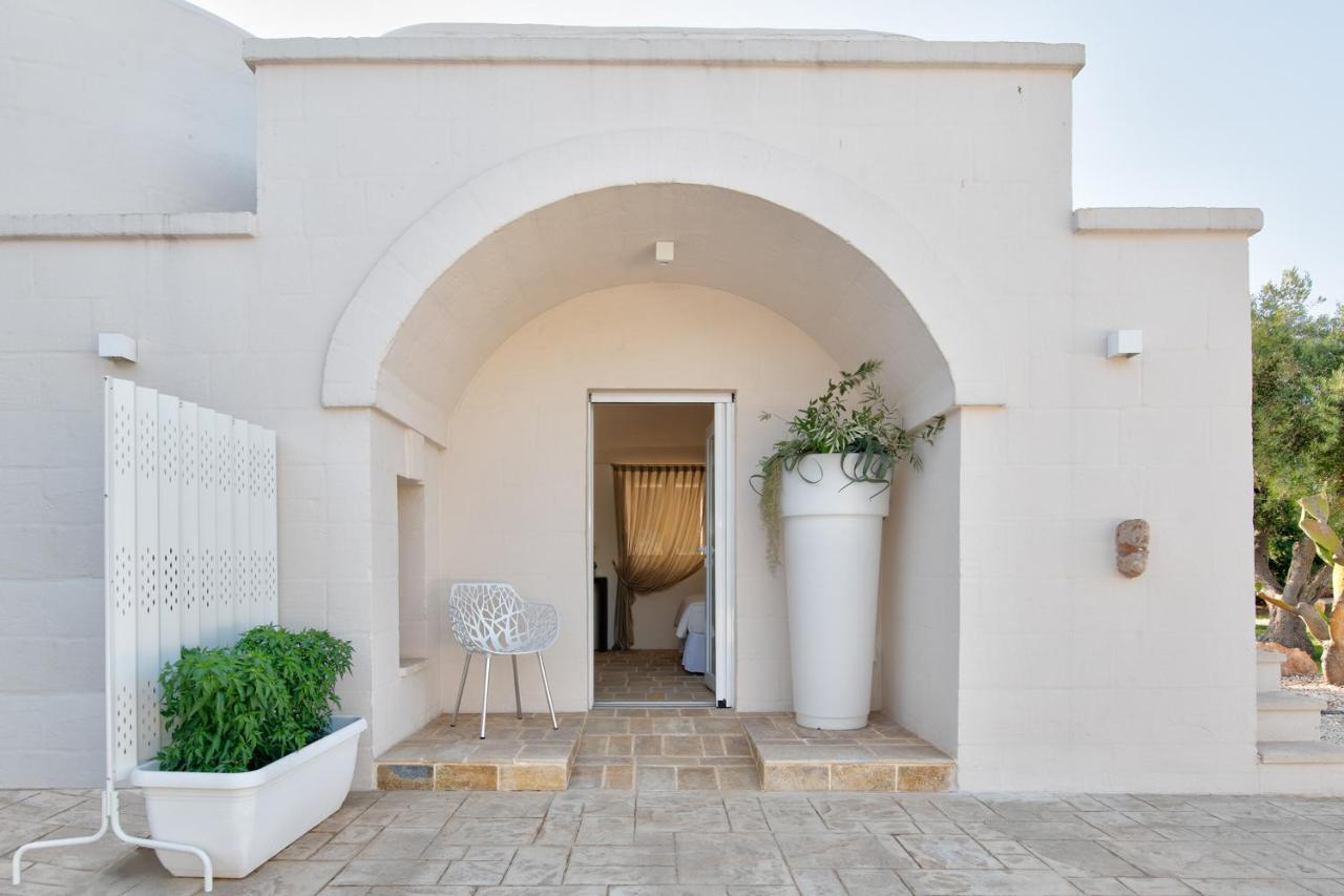 Trulli Moonlight Bed & Breakfast Ostuni Eksteriør bilde