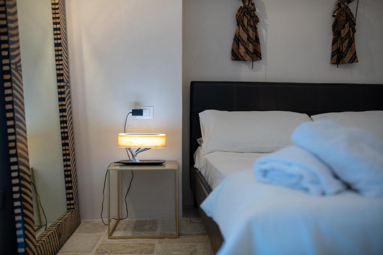 Trulli Moonlight Bed & Breakfast Ostuni Eksteriør bilde