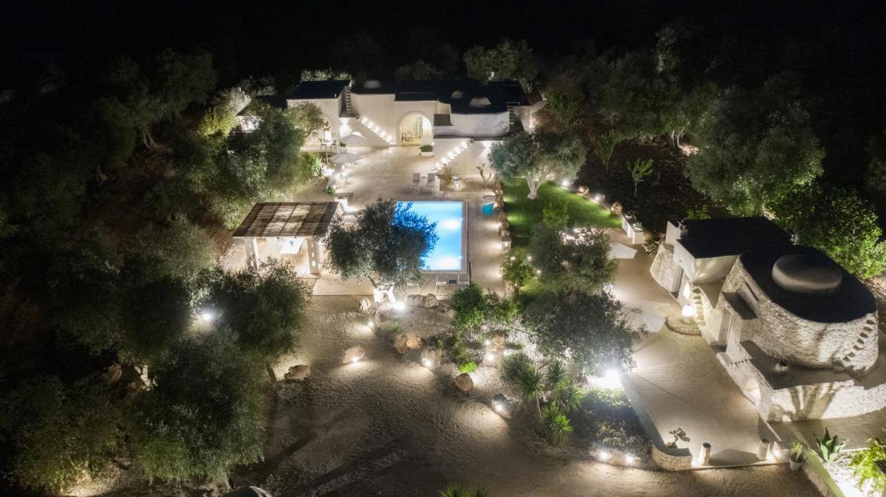 Trulli Moonlight Bed & Breakfast Ostuni Eksteriør bilde